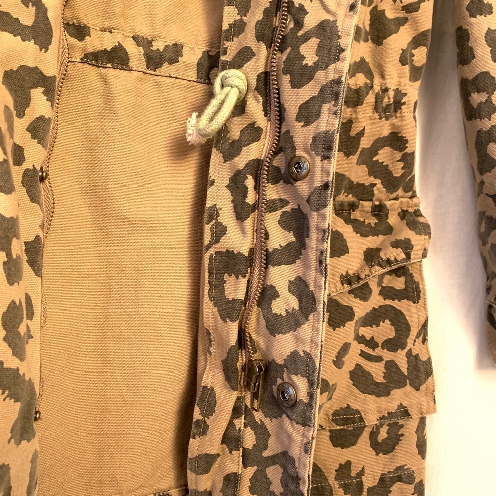 Forever 21 Canvas Leopard Print Utility Jacket Si… - image 6